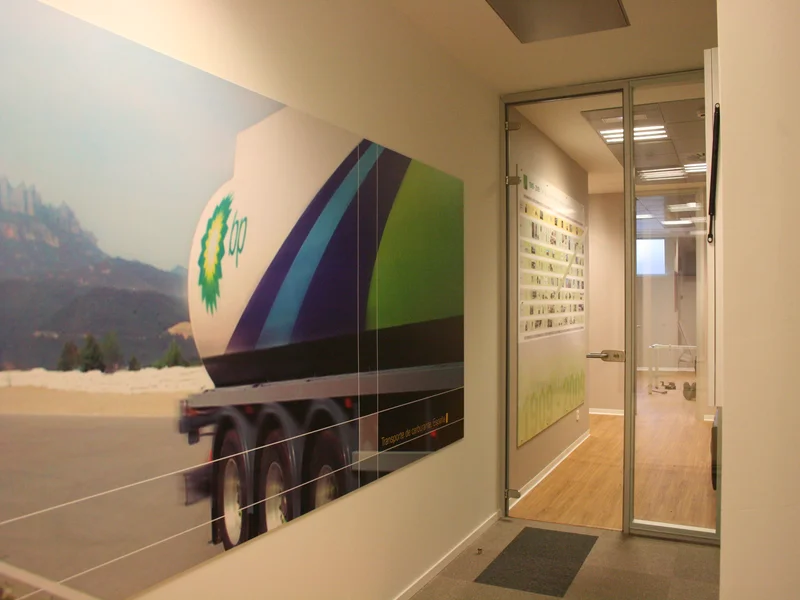 Mamparas divisorias de oficinas proyecto BP oil en MADRID ESPAÑA